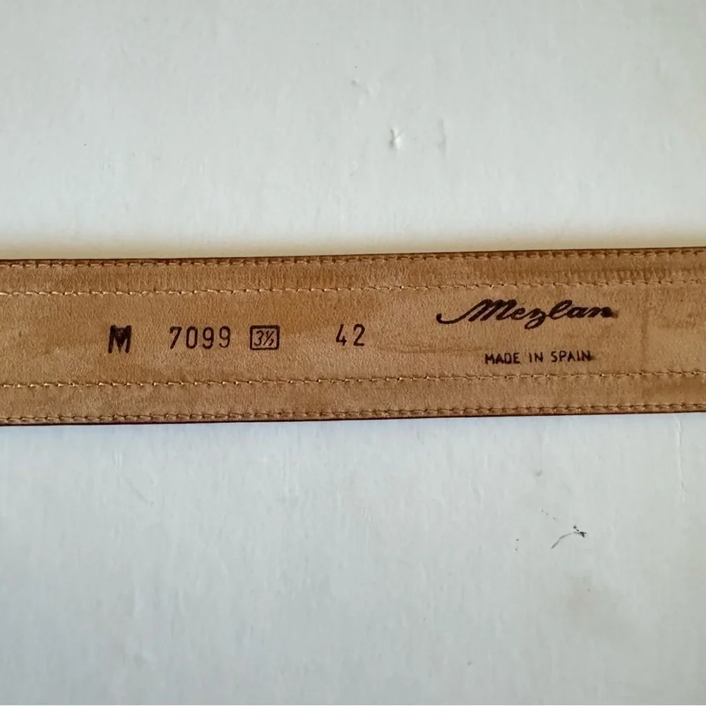 Mezlan Brown Leather Belt size 42